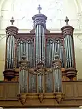 Orgue de tribune.