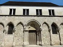 Façade de l'Hôtel-Dieu de Brie-Comte-Robert