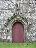 Chapelle Sainte-Cécile : porte occidentale du transept sud.
