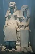 Double statue de Horemheb et Amenia.British Museum, Londres.