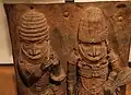 Bronzes provenant de Benin City présentés au British Museum.