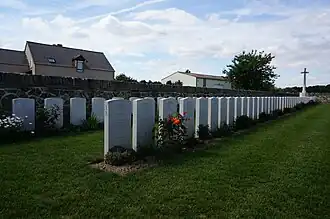 Le cimetière militaire britannique.