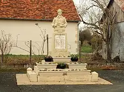 Le monument aux morts en 2017.