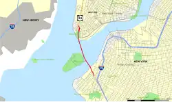 Carte d'une ville indiquant un emplacement par une ligne rouge.