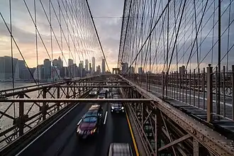 La circulation sur le pont.