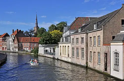 Canal et quai Sainte-Anne (Sint-Annarei).