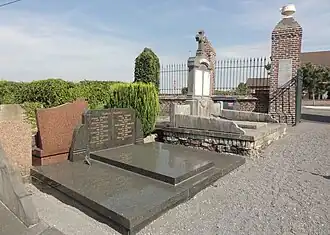 Tombe d'Alfred Verriez.