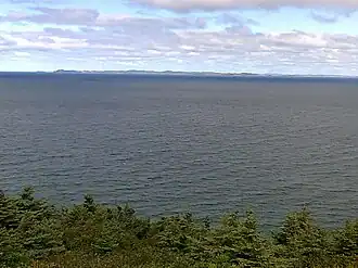 Vue lointaine de l'île Brunette