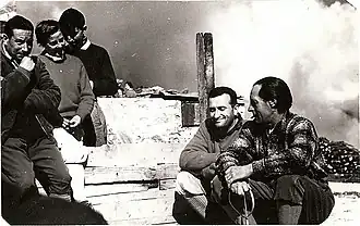 Description de cette image, également commentée ci-après