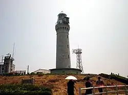 Un des phares de Brunton.