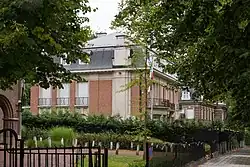 Ambassade à Bruxelles.