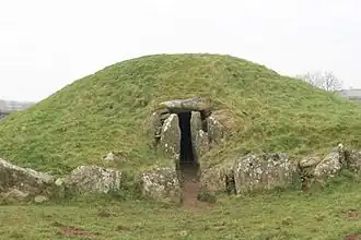 Image illustrative de l’article Bryn Celli Ddu