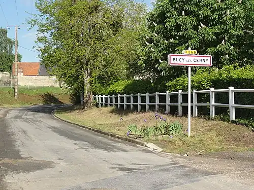 Entrée de Bucy-lès-Cerny.