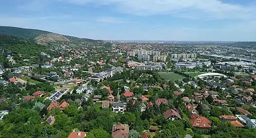 Budaörs vu depuis la colline Törökugrató haute de 249 mètres.