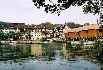 Le Holzbrücke de Büren an der Aare.