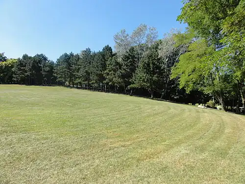 Le terril n° 53, 1 de Béthune, reconverti.