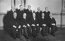 Description de l'image Bundesarchiv Bild 183-H28360, Berlin, Kabinett Marx IV.jpg.