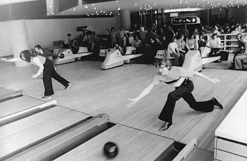 Le Bowling (1976).