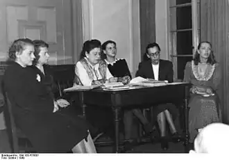 Description de cette image, également commentée ci-après