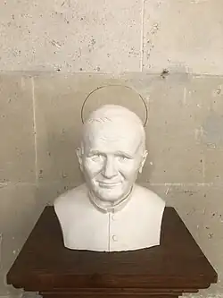 Buste contemporain de saint Jean-Paul II par Nathalie de Williencourt.