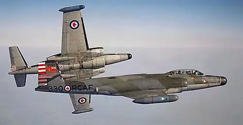 Des Avro CF-100 Canuck du 423e escadron en mission d'entrainement en Sardaigne le 9 octobre 1962.