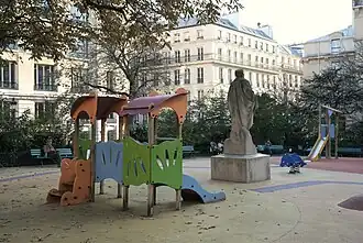 Square Hector-Berlioz.