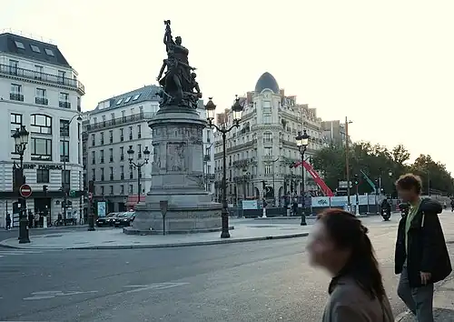La place de Clichy en 2024.