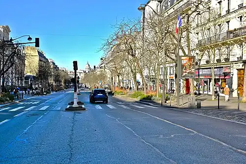 Avenue des Gobelins (vers le Panthéon).