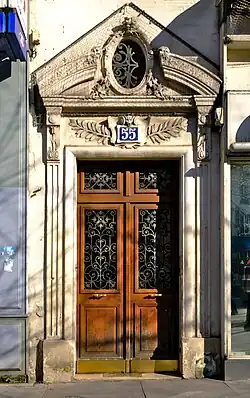 Porte du no&nbsp;55.