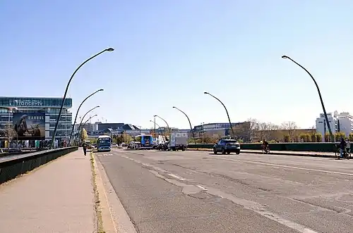 Le 15e arrondissement vu du pont.