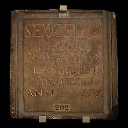 Plaque funéraire d'une sépulture modeste CIL XIII, 2109.