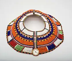 Collier en perles de verre