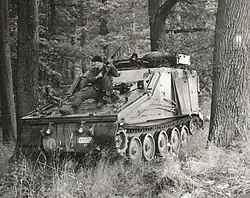 CVRT Samaritan de l'armée belge avec croix-rouges bâchées