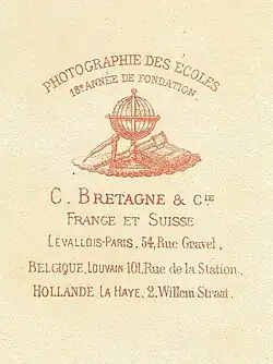 Dos de carton de Claude Bretagne durant son association avec Jules David à Levallois vers 1875.