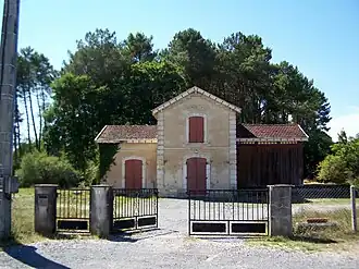 L'ancienne gare de Cabanac (août 2015).
