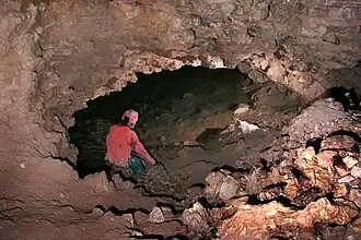 Siphon de la grotte de la Cabane à Saint Paul des Fonts, Saint-Jean-et-Saint-Paul, Aveyron, France.