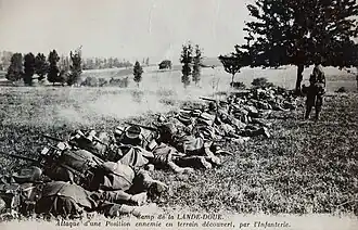 Camp de la Lande d'Ouée ː manœuvres militaires en 1916 (carte postale).