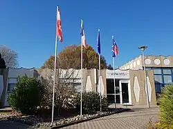 Paris Flight Training (Airways) : (école de pilotes d'avion).