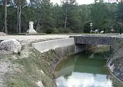 Mémorial à Léonce Long, branche de Fuveau.