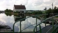 Écluse de Fontaines près de Chalon-sur-Saône