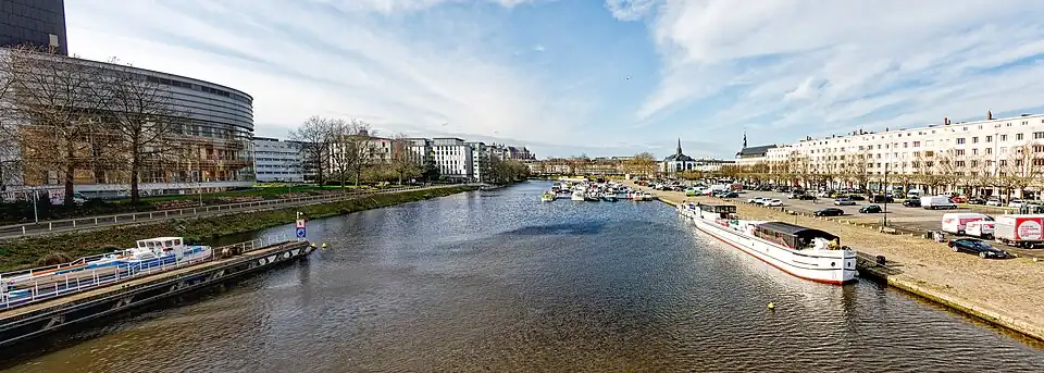 Le canal Saint-Félix, à Nantes. (Renommé Port de L'Erdre) - Vue du sud vers le nord.