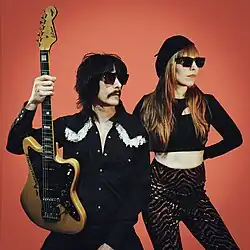 Description de l'image Capsula - Argentinian rock garage psychedelic postpunk band - Martin Guevara - Coni Duchess.jpg.