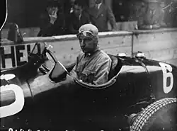 Photo de Carlo Felice Trossi au volant de sa voiture au Grand Prix de Montreux 1934.