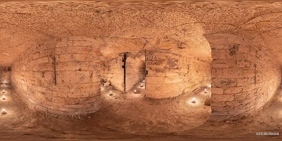 Vue à 360° de l’intérieur de la carrière ouvrant au sous-sol de l'Hôtel de Magny.