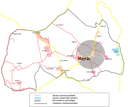 carte présentant en rose les 9 zones constructibles, et en bleu les 2 zones protégées pour les loisirs