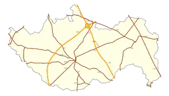 Carte présentant le réseau des routes départementales et des autoroutes d’Essarts-en-Bocage