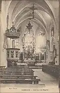 Carte postale représentant l'intérieur de l'église Sainte-Bénigne, entre 1880 et 1945.