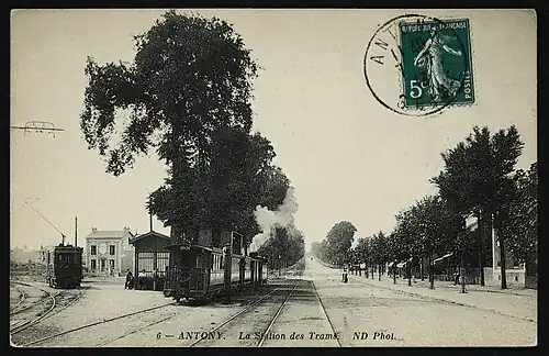 Station de tramway du Pont d'Antony.