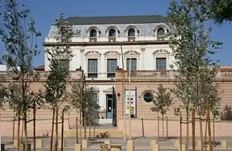 La Casa de las Sirenas, palais du XIXe&nbsp;siècle situé en bordure de la Alameda, appartenant à la ville, utilisé pour diverses activités culturelles (expositions, ateliers).