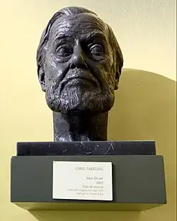 Description de cette image, également commentée ci-après